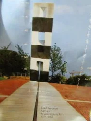 עטיפת הספר signed,Dani Karavan Maalot Museumsplatz Köln 1979 1986 Brockhaus